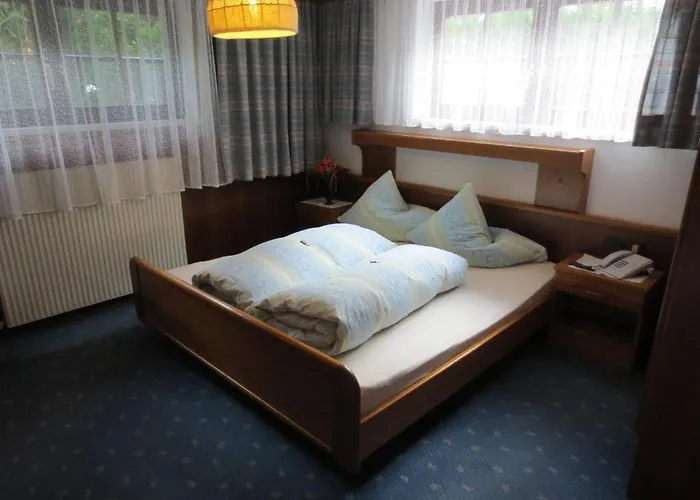 Alpenhaeusl Гостевой дом Зёльден